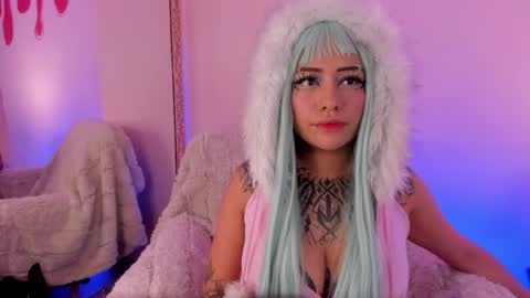 Snapshot of psychodoll_11 chatting on April 29, 2:21 pm psycodoll online show from April 29, 2:21 pm