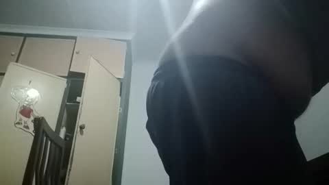 Snapshot of ptaslave chatting on February 2, 2:54 am PtaSlave online show from February 2, 2:54 am