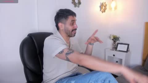 Diego online show from November 19, 3:01 pm