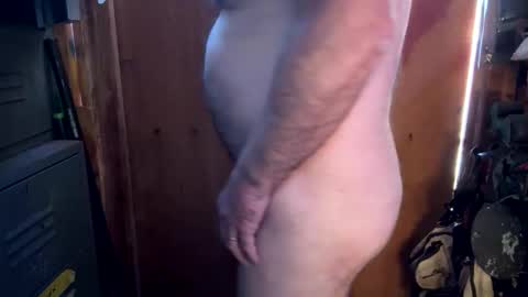 Snapshot of puffynipples1962 chatting on February 22, 9:24 pm puffynipples1962 online show from February 22, 9:24 pm