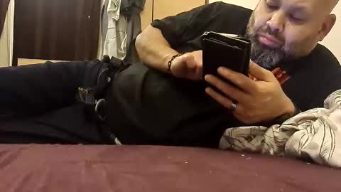 Snapshot of pulpdiction2 chatting on February 13, 3:52 pm Pulp online show from February 13, 3:52 pm