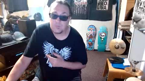 Snapshot of punkypapi chatting on May 27, 5:54 pm Jojo online show from May 27, 5:54 pm