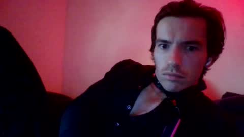 Snapshot of pup_cassius chatting on October 31, 8:10 pm pup_cassius online show from October 31, 8:10 pm