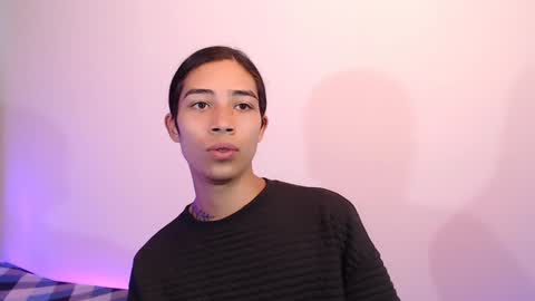 Snapshot of pupi_wolf chatting on January 7, 2:19 pm Cris online show from January 7, 2:19 pm