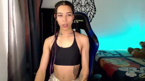 Snapshot of pupi_wolf chatting on November 14, 3:11 pm Cris online show from November 14, 3:11 pm