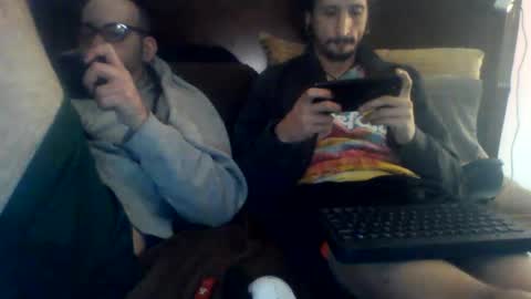 Snapshot of puppah626 chatting on December 10, 11:08 pm Puppah626 Phoenyx 39s Room online show from December 10, 11:08 pm