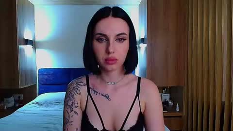 Julia online show from July 26, 3:08 pm