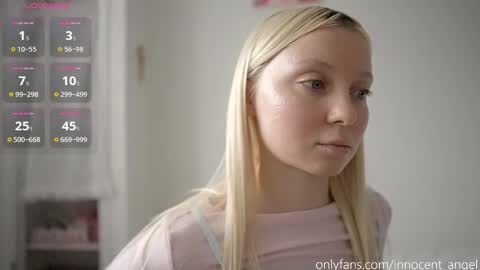 Snapshot of pureangeldolores chatting on January 4, 11:11 am i dont do shows for free. watching here silently and waiting for me to start showing you something for free is useless online show from January 4, 11:11 am