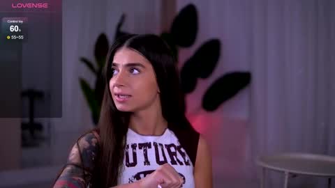 Emily online show from November 15, 4:32 am