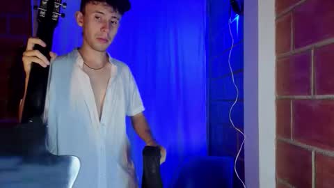 purepleasure25 online show from December 21, 12:29 am