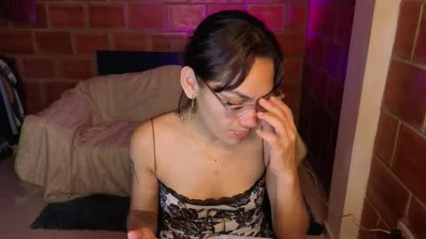 purepleasure25 online show from January 8, 5:43 am