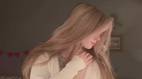 Bella online show from April 8, 5:40 am