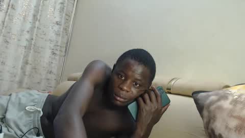 purple_hearts online show from October 19, 2:23 am