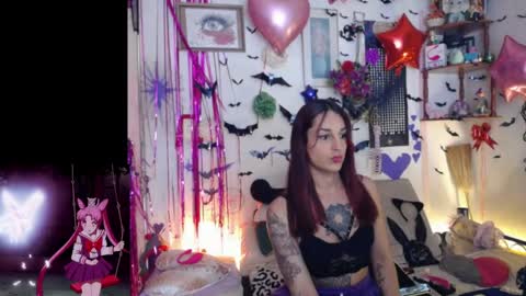 purplekattlyn online show from March 22, 8:56 pm