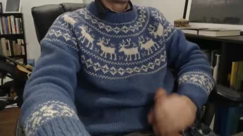 Snapshot of purplemountains chatting on February 13, 9:06 pm Purple Mountains online show from February 13, 9:06 pm