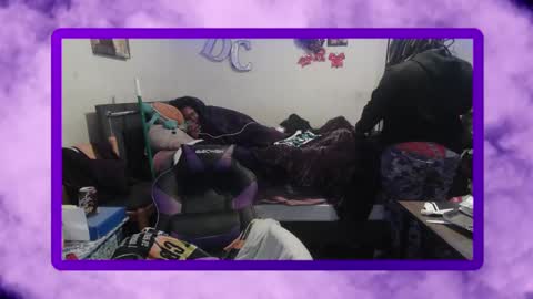 Snapshot of purplerosee chatting on January 15, 3:22 am Stacy online show from January 15, 3:22 am