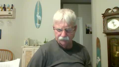 purpleshroom online show from February 26, 4:36 am