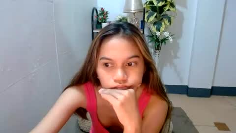 Snapshot of pussiswet_xx chatting on July 8, 7:51 pm jessy online show from July 8, 7:51 pm