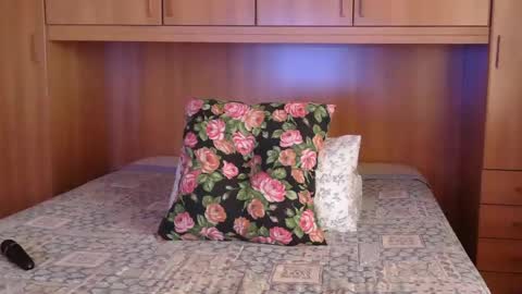 Mary online show from January 24, 10:11 am