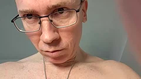 Snapshot of pussy_licker69__ chatting on October 17, 10:45 pm Pussy Licker - Womens Orgasm Paradise online show from October 17, 10:45 pm