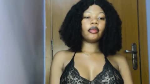 Snapshot of pussy_x_cookie chatting on February 24, 7:39 am stella online show from February 24, 7:39 am