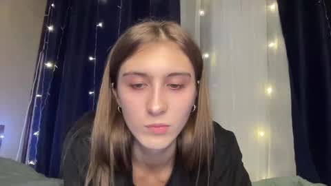 Snapshot of pussygir007 chatting on January 4, 11:11 am pussygirl007 online show from January 4, 11:11 am