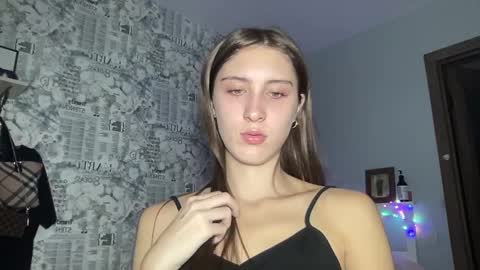 pussygirl007 online show from January 6, 9:08 am