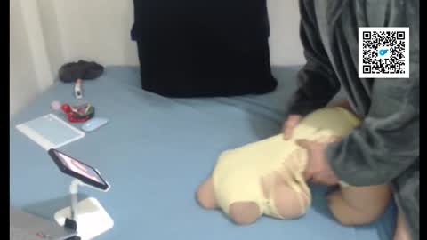 Snapshot of pussyhunterpt chatting on February 4, 9:42 pm Ruck Fules online show from February 4, 9:42 pm