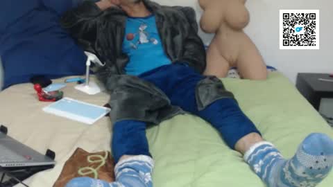 Snapshot of pussyhunterpt chatting on March 13, 8:15 pm Ruck Fules online show from March 13, 8:15 pm