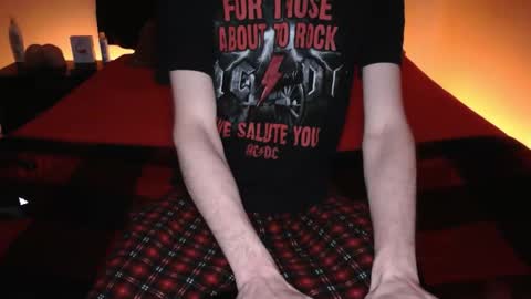 pussylover2182 online show from December 19, 5:14 am