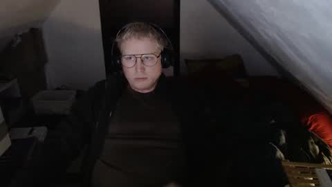 pussylovercb online show from February 5, 7:57 am