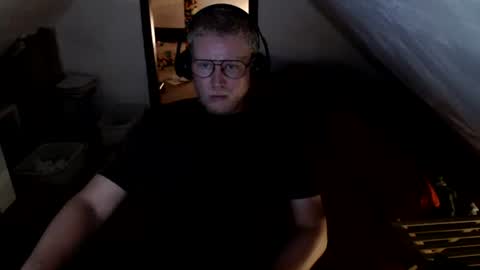 Snapshot of pussylovercb chatting on June 25, 8:46 pm pussylovercb online show from June 25, 8:46 pm