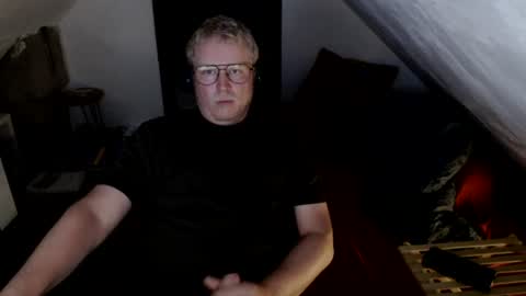 Snapshot of pussylovercb chatting on July 6, 12:07 am pussylovercb online show from July 6, 12:07 am