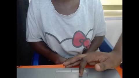 Snapshot of pussypinkx chatting on November 15, 10:56 am pussypinkx online show from November 15, 10:56 am