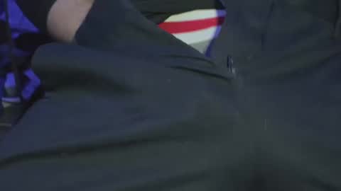 Snapshot of pussysurfer99 chatting on January 22, 1:31 am pussysurfer99 online show from January 22, 1:31 am