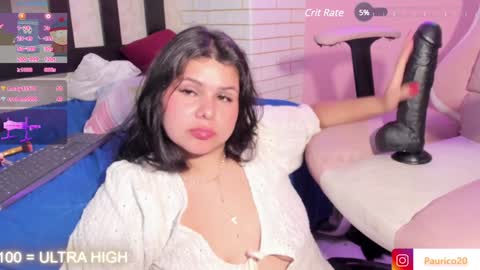 Snapshot of putipaula2 chatting on December 24, 10:06 pm Pau online show from December 24, 10:06 pm