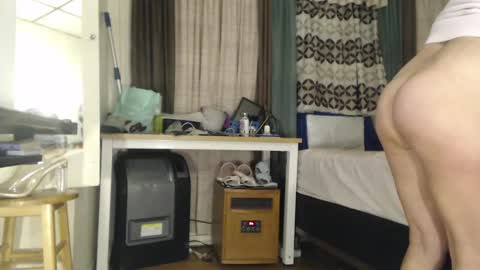 putiputi4u online show from December 28, 10:25 am