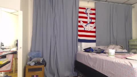 putiputi4u online show from January 17, 1:10 am