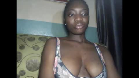 Snapshot of pweedy_ora chatting on October 7, 11:51 am ora online show from October 7, 11:51 am