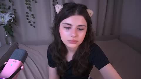 Ava online show from June 13, 8:51 pm