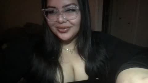 Snapshot of pytbbw chatting on December 20, 3:58 am Prettypink Tinyhole online show from December 20, 3:58 am