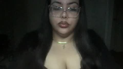 Snapshot of pytbbw chatting on January 6, 12:13 pm Prettypink Tinyhole online show from January 6, 12:13 pm