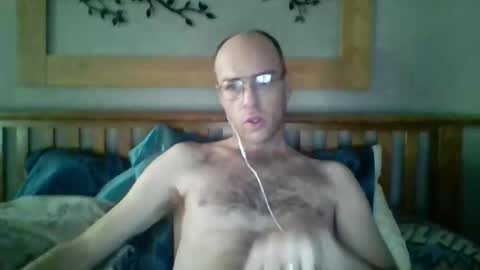 q2phq2ph online show from December 16, 6:35 pm