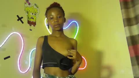 streamsinners online show from April 12, 4:39 am