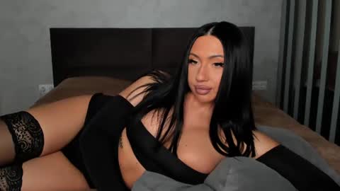 Ana online show from June 22, 3:25 am