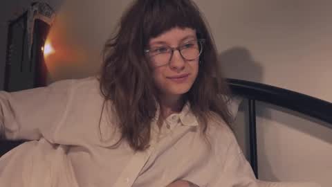 Snapshot of quack__quack chatting on December 17, 4:00 pm online show from December 17, 4:00 pm