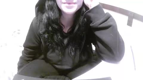 Snapshot of que_mb chatting on October 15, 9:48 pm sophy online show from October 15, 9:48 pm
