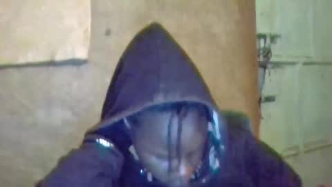 Snapshot of queen014 chatting on November 11, 2:44 am queen014 online show from November 11, 2:44 am