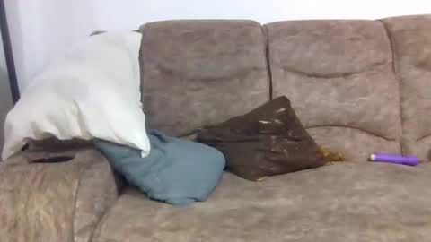 Snapshot of queen014 chatting on January 6, 1:26 pm queen014 online show from January 6, 1:26 pm