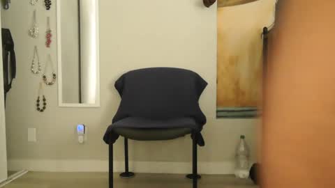 QnAnitaDix online show from February 27, 7:03 pm